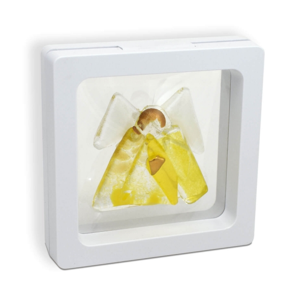 Glasengel aus Kirchenglas